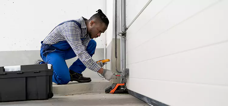 Expert Solutions for Every Garage Lock Need in Woodridge, IL